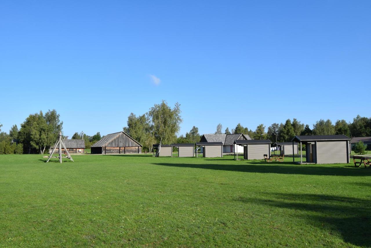 Holiday Village Suur Toll Kuressaare Exterior photo