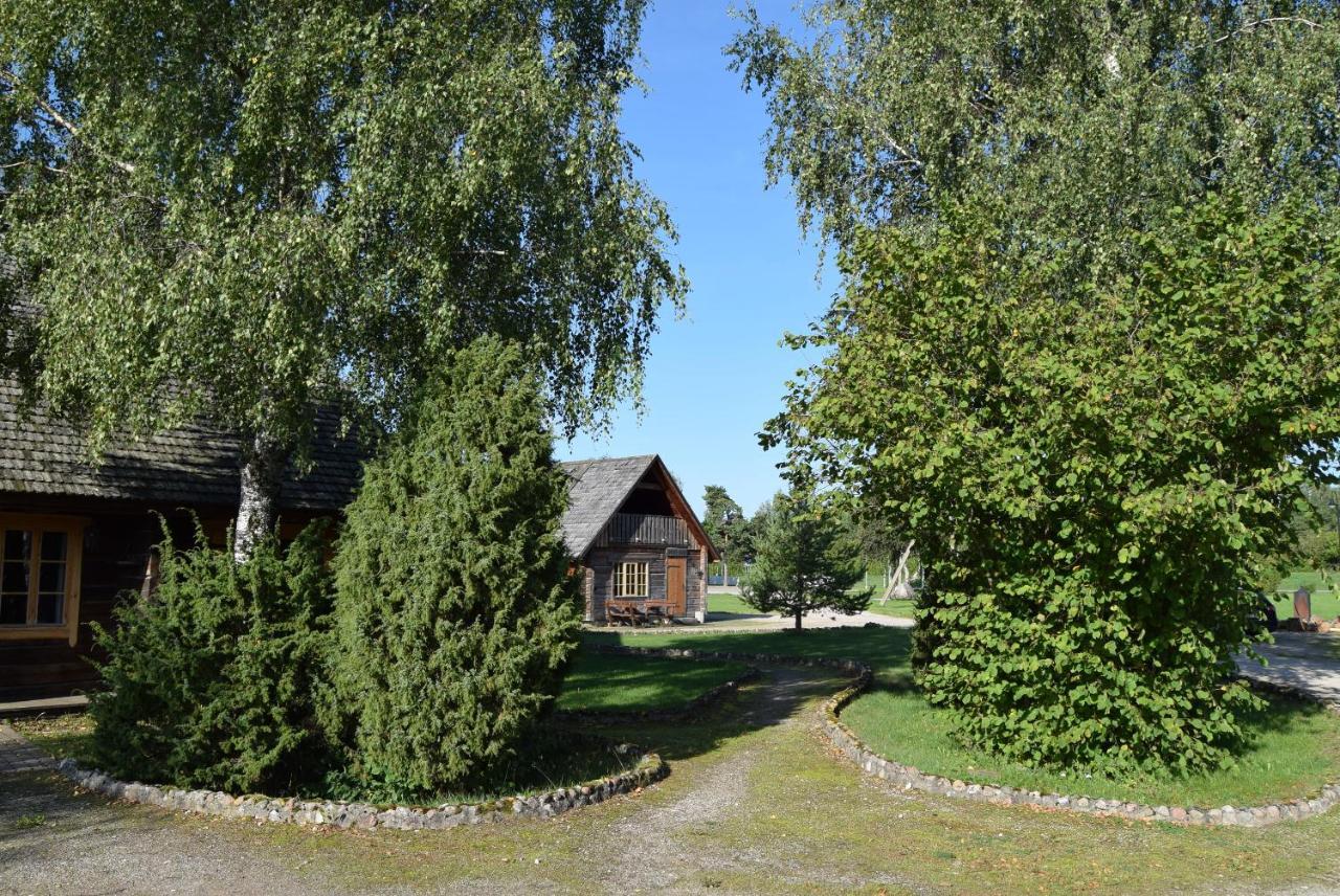 Holiday Village Suur Toll Kuressaare Exterior photo